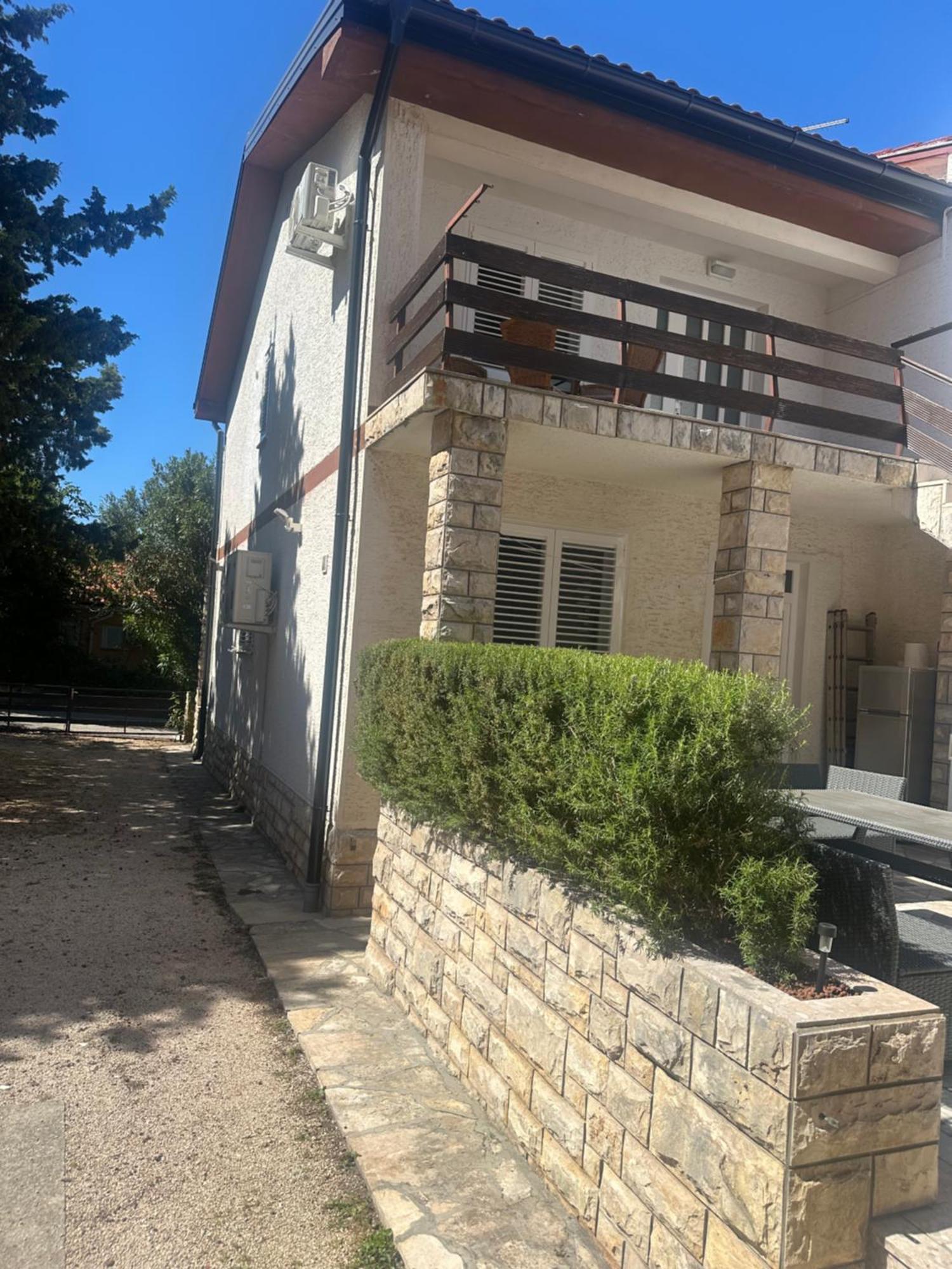 Apartment Sara Novalja Exterior foto